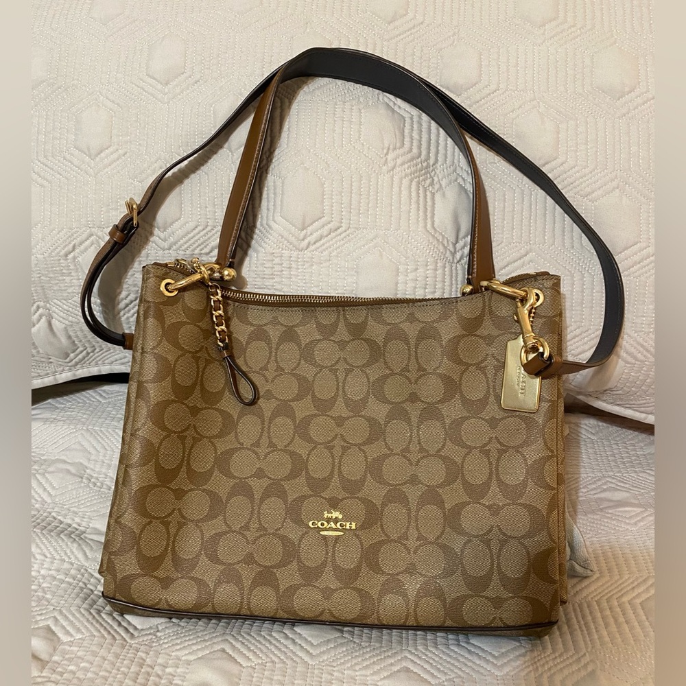 Coach Tan Shoulder Bag with Signature Design NWT